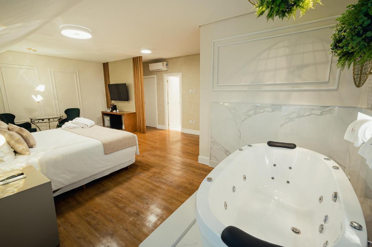 Hotel E Restaurante Giratorio Rf Vision - A Melhor Vista 360 De Gramado Zewnętrze zdjęcie